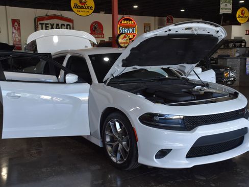 Used 2022 Dodge Charger GT RWD image 10