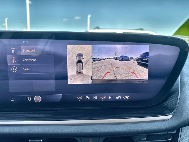 Used 2024 Buick Envision Sport Touring AWD/4WD image 17