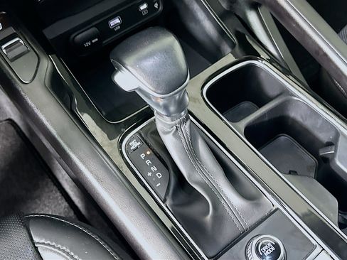 Used 2025 Kia Telluride S image 25