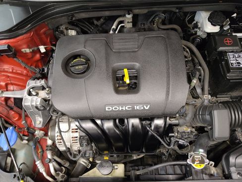 Used 2018 Hyundai Elantra SEL image 30