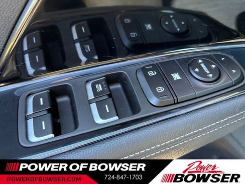 Used 2022 Kia Niro LXS FWD image 11