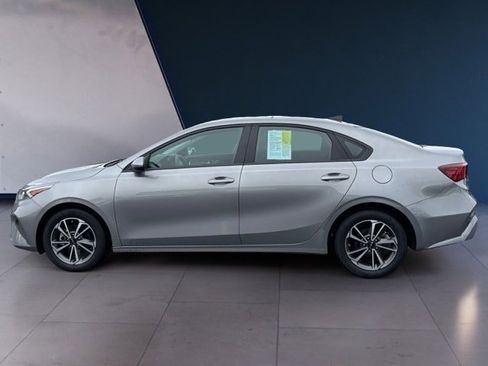 Certified 2023 Kia Forte LXS image 2