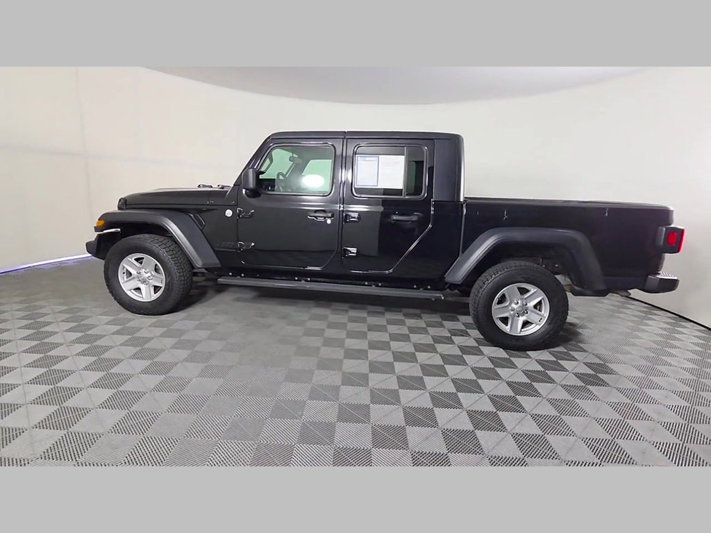 Used 2020 Jeep Gladiator Sport w/ Quick Order Package 24S AWD/4WD image 45