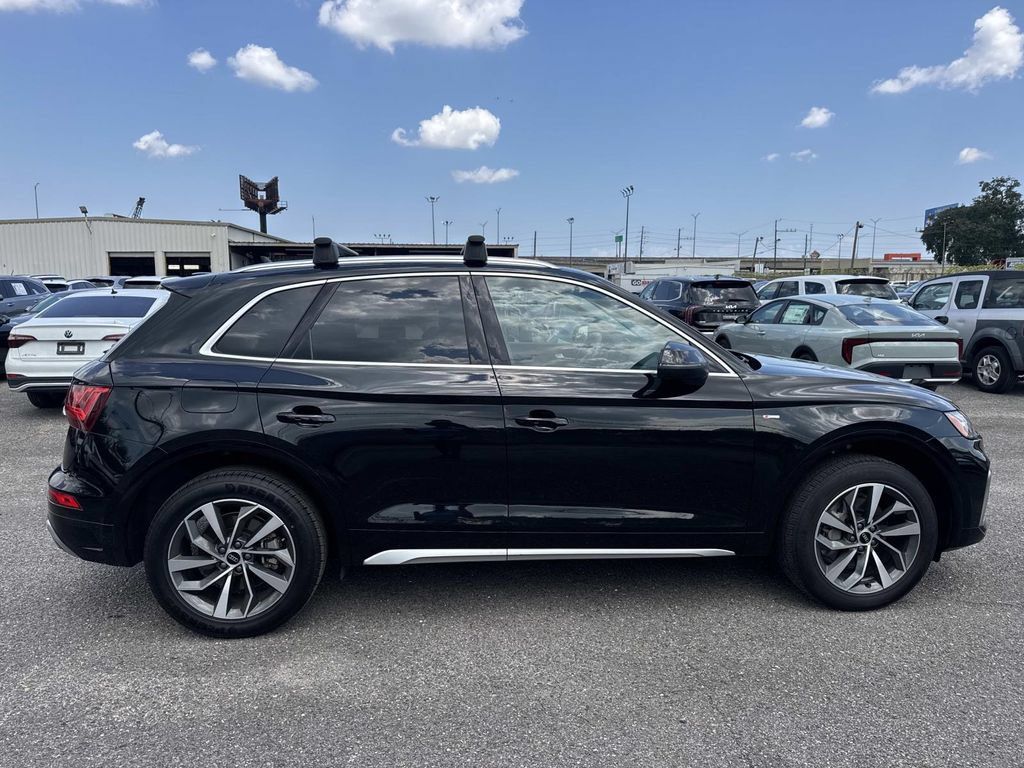 Used 2024 Audi Q5 2.0T Premium Plus AWD/4WD image 9