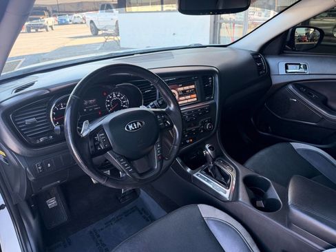 Used 2012 Kia Optima SX w/ Premium Touring Pkg image 12