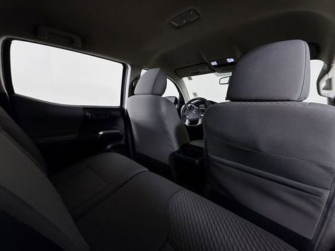 Used 2020 Toyota Tacoma SR5 image 29