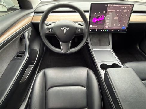 Used 2022 Tesla Model 3 Long Range image 11