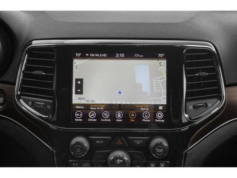 Used 2022 Jeep Grand Cherokee Laredo X AWD/4WD image 19