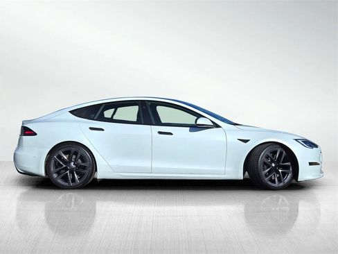 Used 2022 Tesla Model S image 3