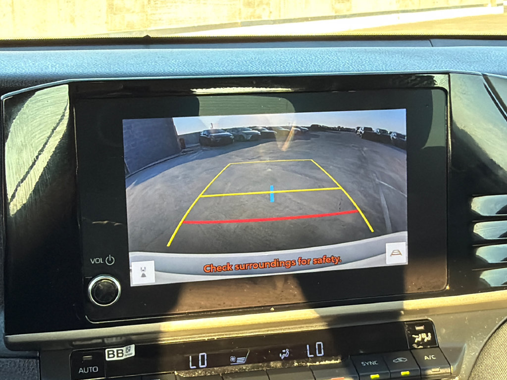 Used 2025 Toyota Camry LE FWD image 27