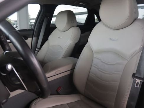 Used 2018 Cadillac CT6 Premium Luxury w/ Super Cruise Package image 9