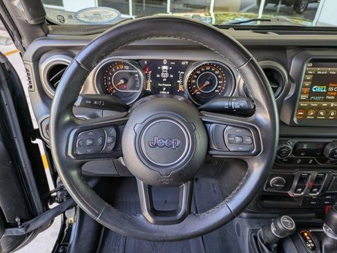 Used 2022 Jeep Wrangler Sport S image 17