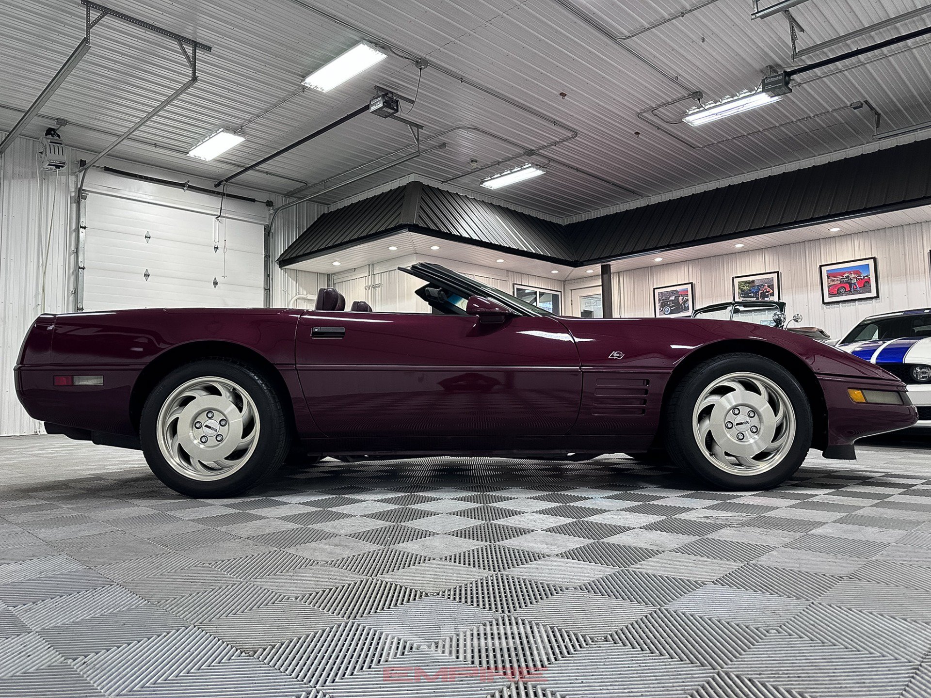 Used 1993 Chevrolet Corvette Coupe RWD image 26