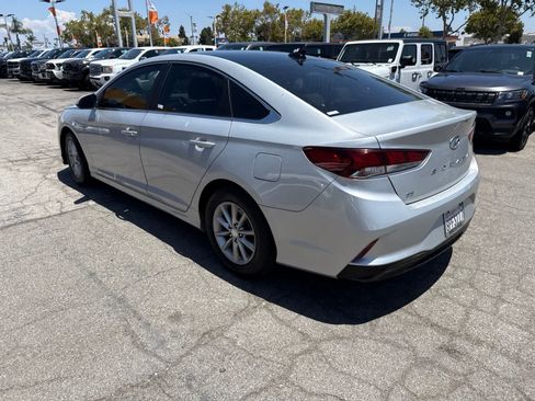 Used 2019 Hyundai Sonata SE FWD image 3