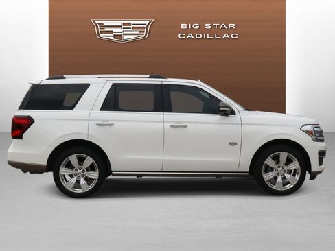 Used 2024 Ford Expedition King Ranch RWD image 6