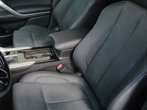 New 2026 Mitsubishi Eclipse Cross SE image 4