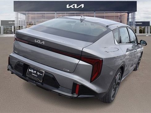 New 2025 Kia K4 GT-Line image 3