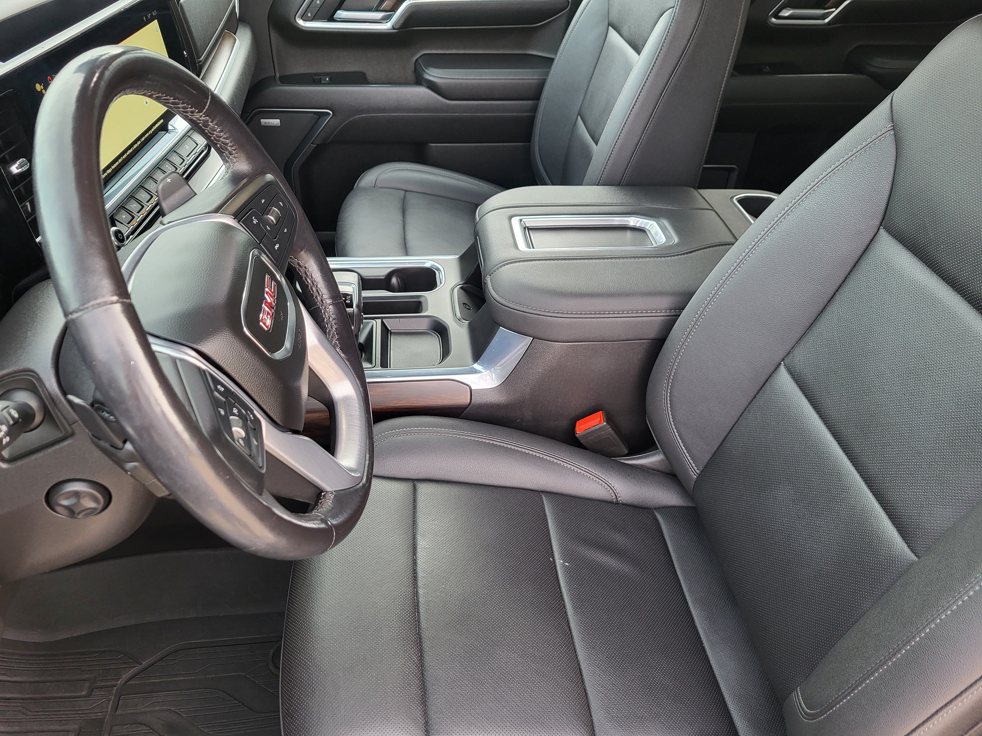 Used 2022 GMC Sierra 1500 SLT w/ SLT Premium Plus Package AWD/4WD image 13