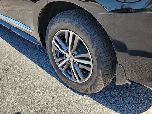 Used 2019 INFINITI QX60 Luxe w/ Essential Package image 26