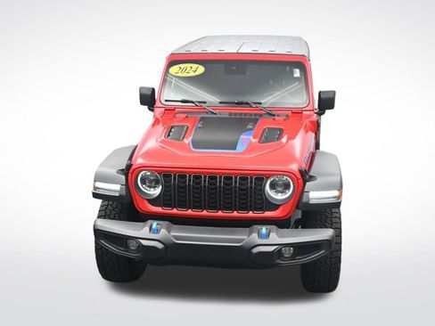 Used 2024 Jeep Wrangler Unlimited Rubicon 4xe AWD/4WD image 24