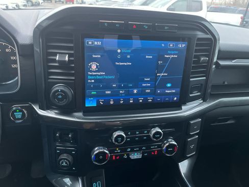 Used 2022 Ford F150 XLT w/ Equipment Group 302A High image 6