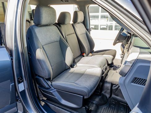 Used 2024 Ford F350 XLT image 29