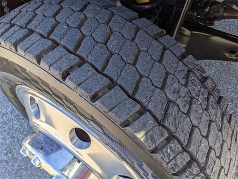 Used 2025 Ford F450 Platinum image 35