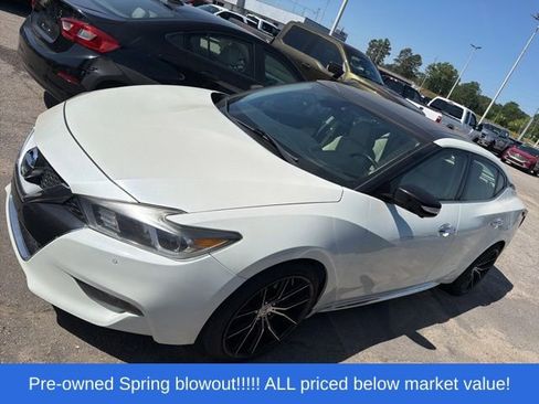 Used 2017 Nissan Maxima Platinum w/ Medallion Package image 3