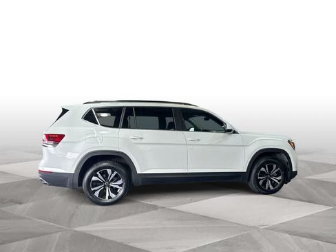 Used 2024 Volkswagen Atlas SE FWD image 9