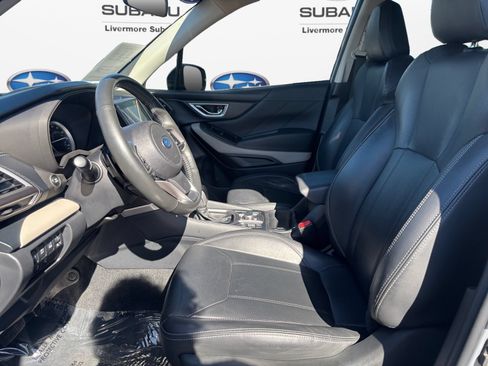 Used 2023 Subaru Forester Limited AWD/4WD image 11