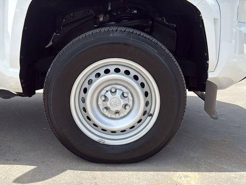 Used 2025 Toyota Tacoma SR w/ Towing Package image 27