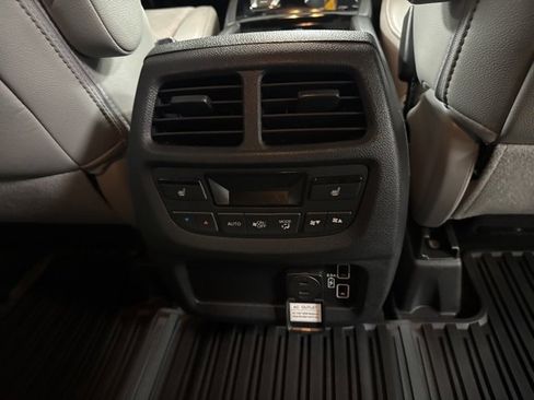 Used 2019 Honda Passport Elite image 12