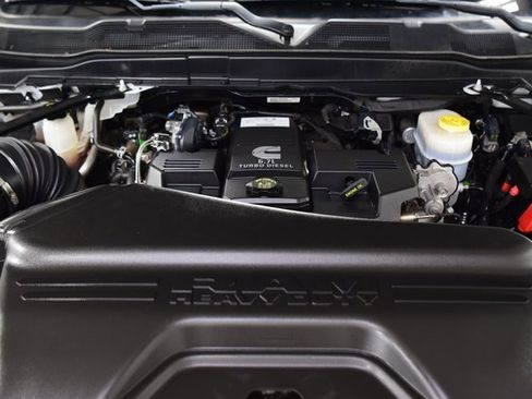 Used 2022 RAM 3500 Big Horn w/ Night Edition image 26