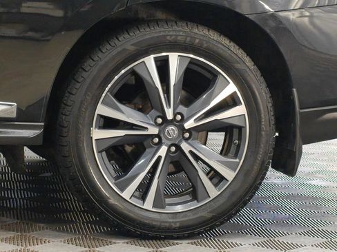 Used 2019 Nissan Pathfinder Platinum AWD/4WD image 63