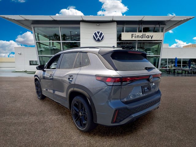 New 2026 Volkswagen Tiguan SE R-Line FWD image 3