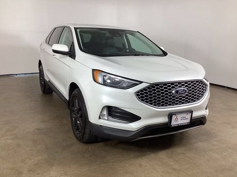 Used 2023 Ford Edge SEL w/ Convenience Package AWD/4WD image 4