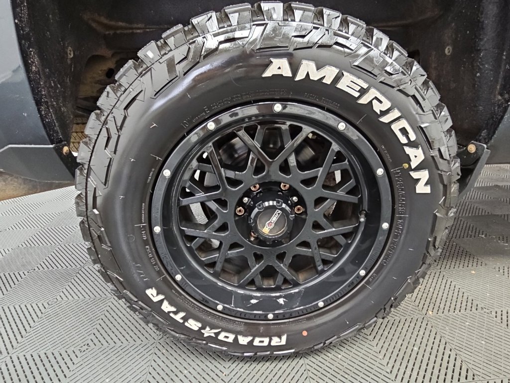 Used 2017 Chevrolet Silverado 1500 LT w/ All Star Edition AWD/4WD image 43