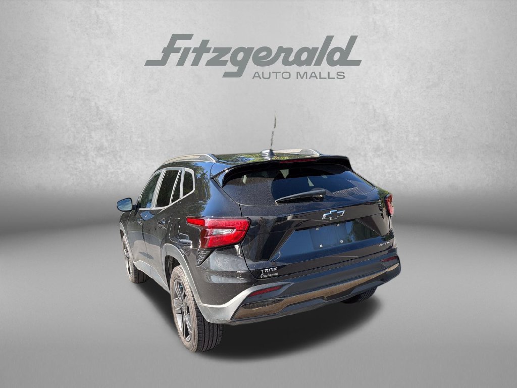 Used 2025 Chevrolet Trax ACTIV w/ Driver Confidence Package FWD image 6