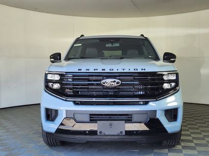 New 2026 Ford Expedition Max Platinum w/ Stealth Performance Package