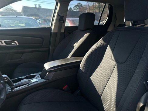 Used 2013 GMC Terrain SLE FWD image 19