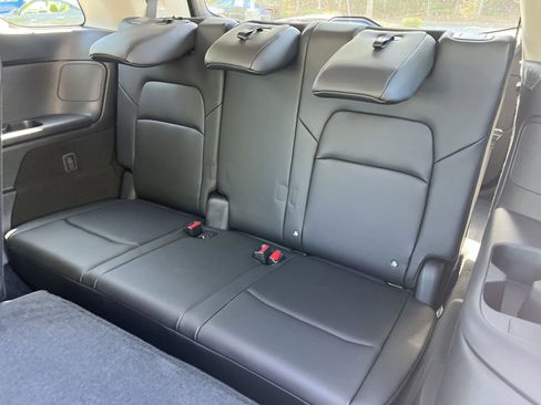 New 2026 Nissan Pathfinder SL image 19