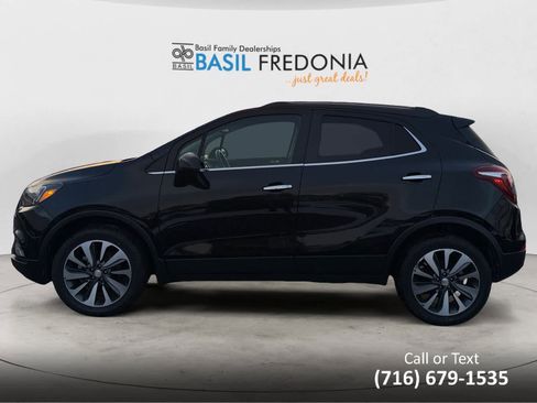 Used 2022 Buick Encore Preferred w/ Safety Package image 2