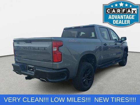 Used 2021 Chevrolet Silverado 1500 Custom Trail Boss w/ LPO, Dark Essentials Package AWD/4WD image 5