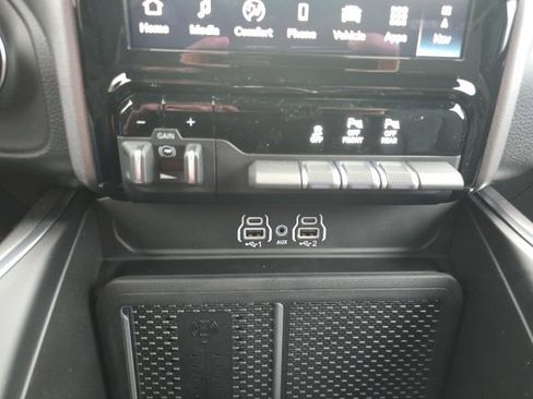 New 2026 RAM 1500 Big Horn AWD/4WD image 23