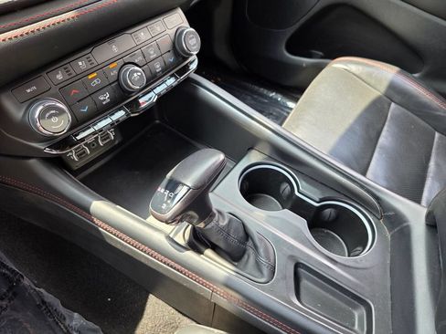 Used 2024 Dodge Durango GT AWD/4WD image 25