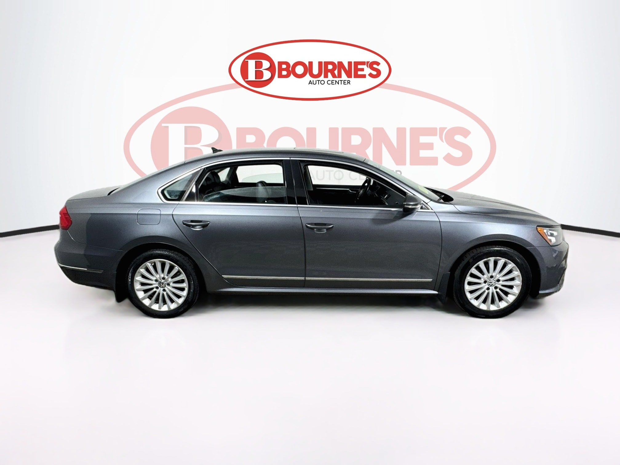 Used 2016 Volkswagen Passat 1.8T SE FWD image 11