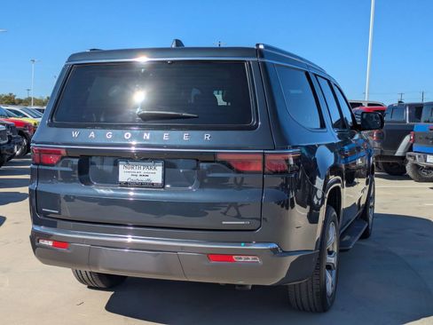 Used 2022 Jeep Wagoneer Series I w/ Convenience Group I image 3