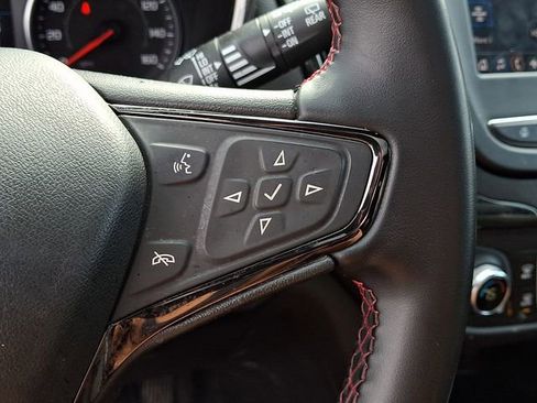 Used 2023 Chevrolet Equinox RS image 22