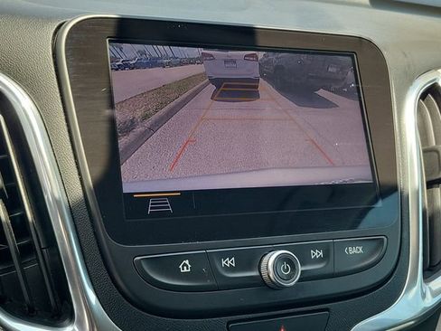 Used 2019 Chevrolet Equinox LT FWD image 28