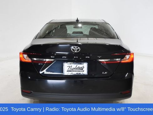 Used 2025 Toyota Camry LE FWD image 5